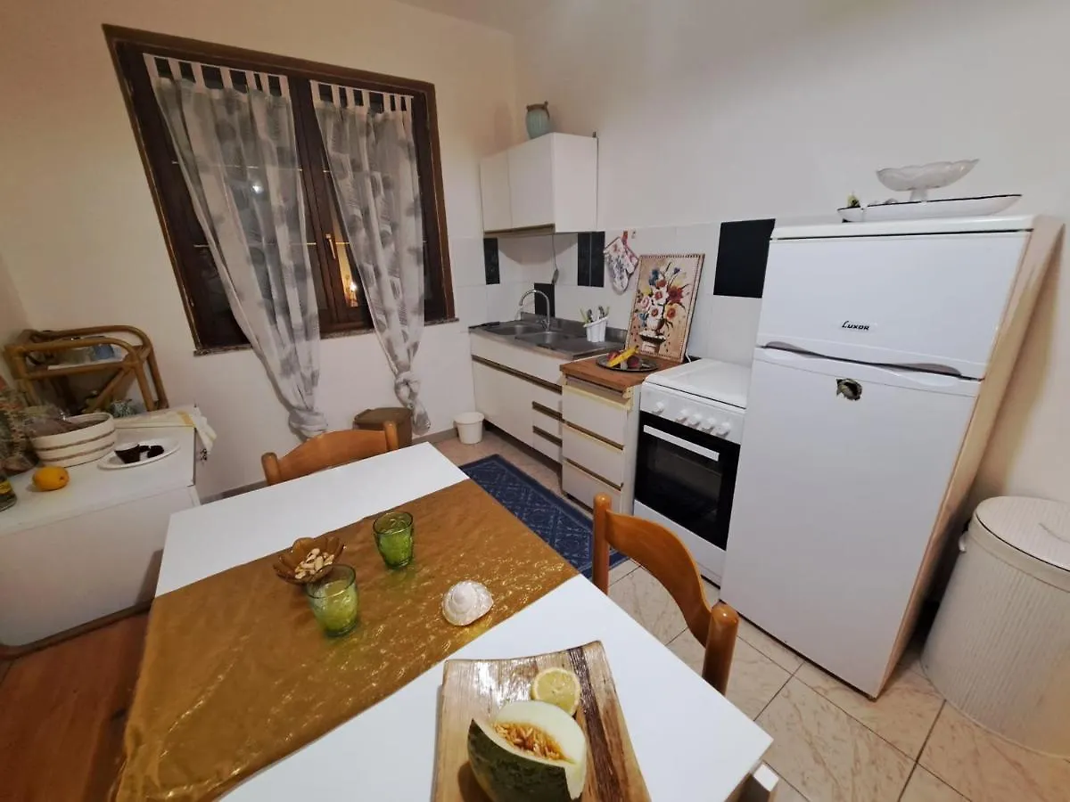 Appartamento Casa Cristoforo Colombo SantʼAntìoco Italia